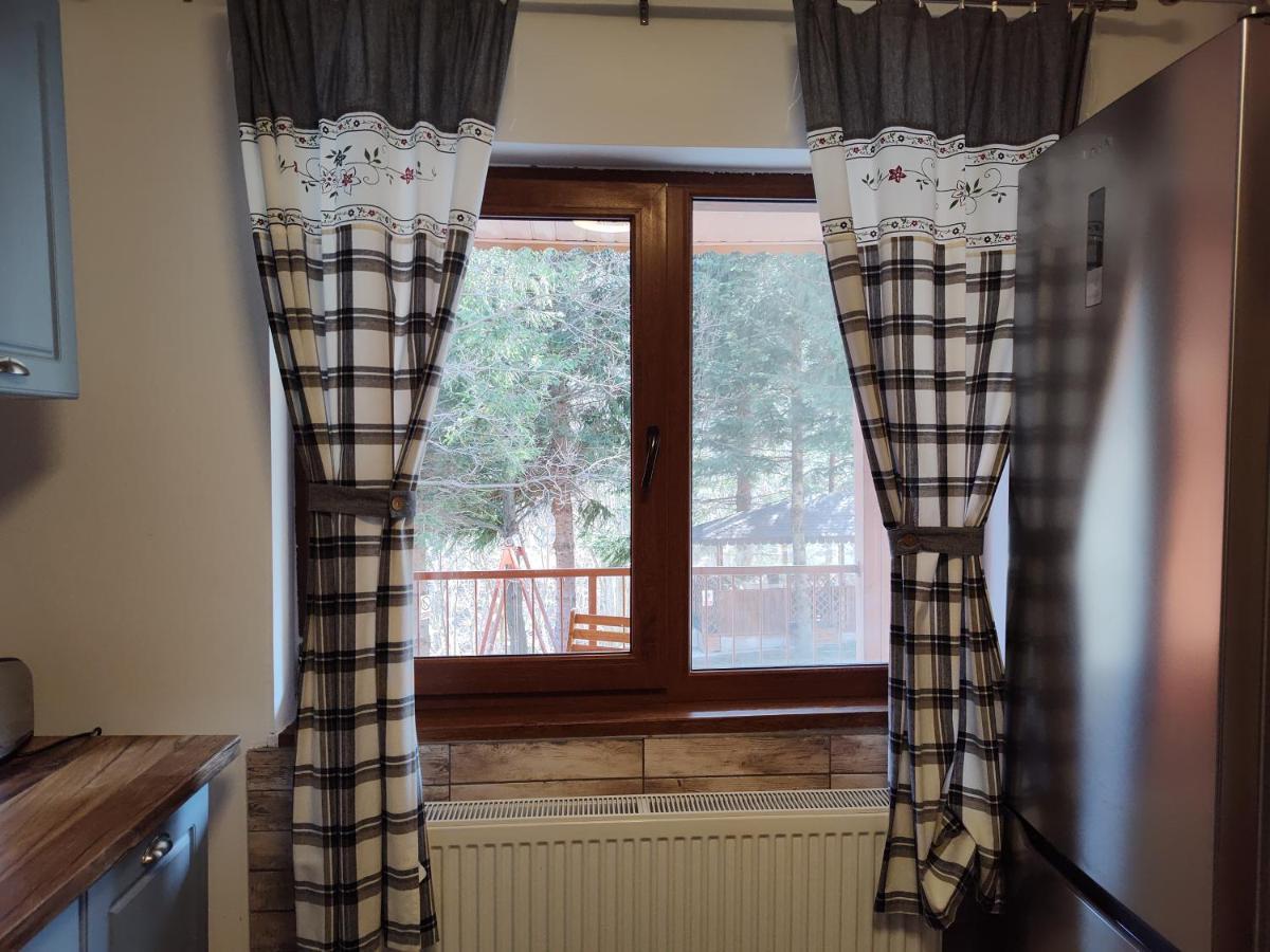 Sezatoarea Lupilor Villa Lepşa Exteriör bild